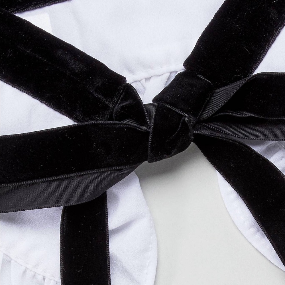 💝NEW! 💝 ▪️🖤 Velvet Tie Frill Collar 🖤▪️ - Picture 2 of 3